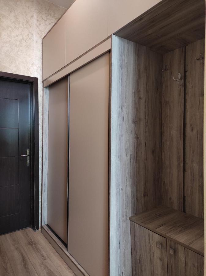 Tranquil Apartment In Vake Tbilisi Ngoại thất bức ảnh